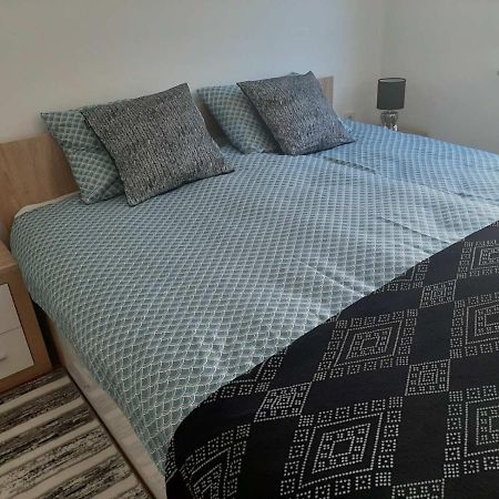 Apartman Kod Kestena Osijek Ngoại thất bức ảnh
